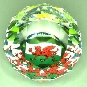Swarovski 30% Crystal Paperweight Welsh Dragon Inside Box And Case Collectible